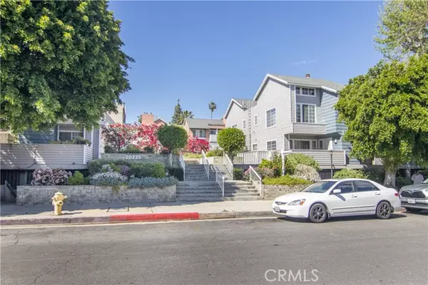 20235 Keswick ST 102, Winnetka, CA 91306