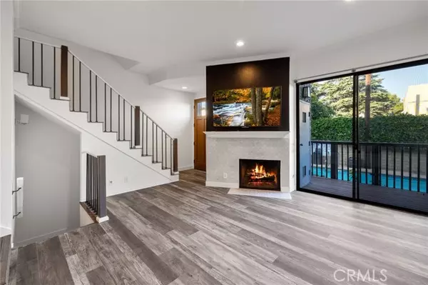 5100 Riverton AVE 14, North Hollywood, CA 91601