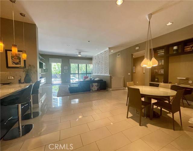 Irvine, CA 92612,402 Rockefeller 118