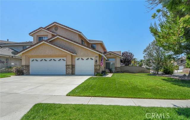 Corona, CA 92882,2898 Briarhaven LN