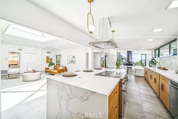 Riverside, CA 92506,15495 Washington ST