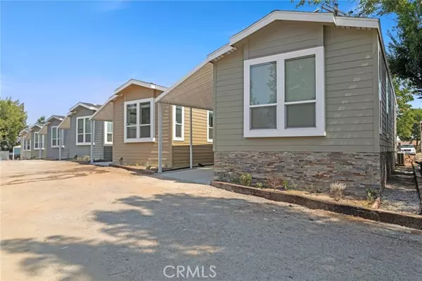 Grand Terrace, CA 92313,22113 Grand terrace RD