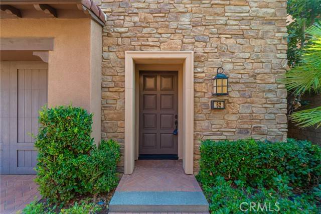 Irvine, CA 92618,62 Brindisi