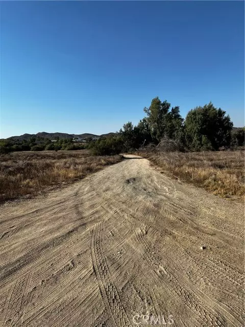 Lake Elsinore, CA 92530,0 SE Morton