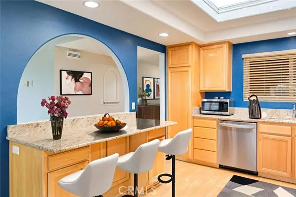 Laguna Woods, CA 92637,3510 Bahia Blanca 3C