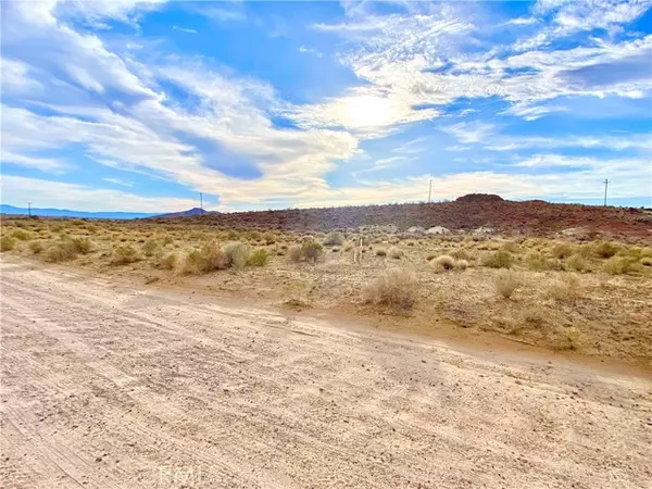 Rosamond, CA 93560,0 39th St West