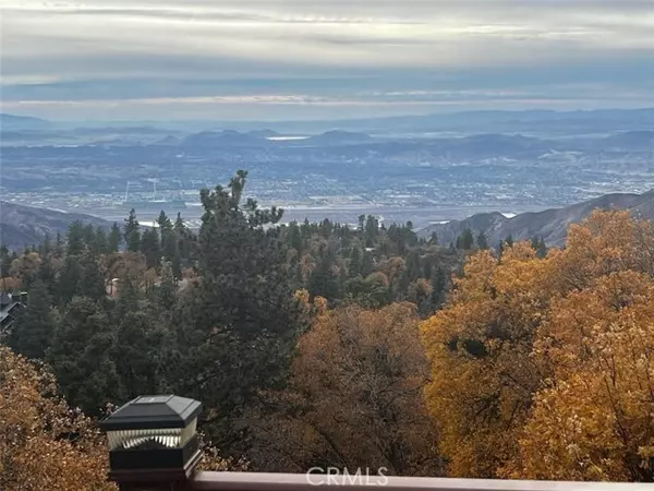 2477 Spring Oak DR, Running Springs, CA 92382