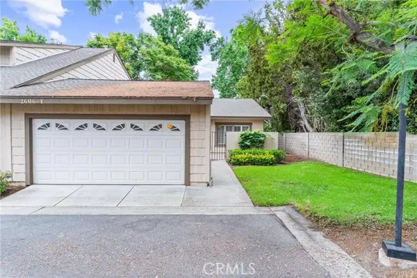 2606 N Tustin AVE, Santa Ana, CA 92705
