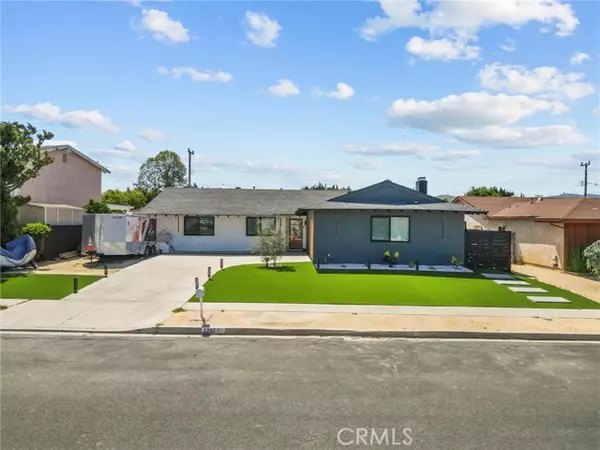 Simi Valley, CA 93063,2282 Brentwood ST