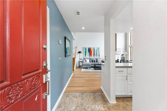 Costa Mesa, CA 92626,915 Lombard CT