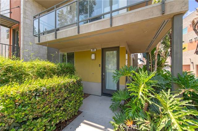 120 Rockefeller, Irvine, CA 92612