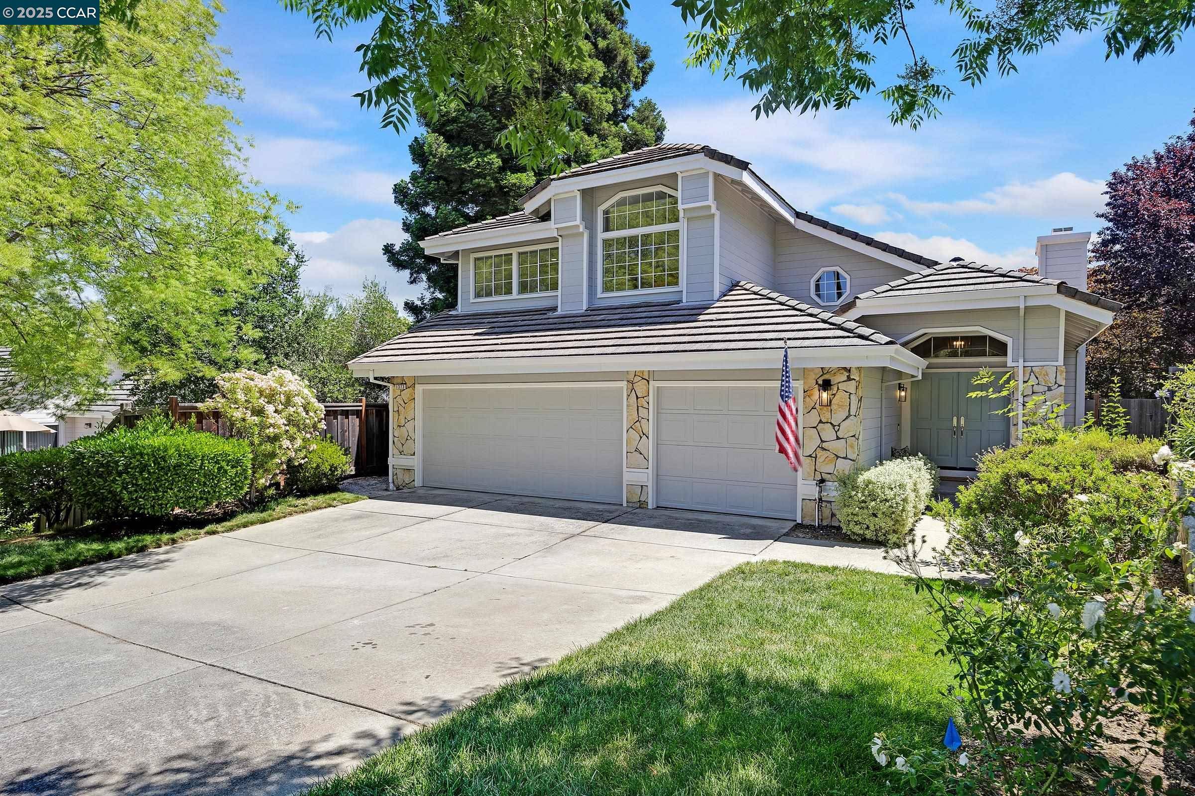 1373 Fountain Springs Cir, Danville, CA 94526