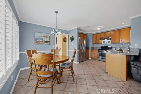 Redlands, CA 92374,50 Amber CT