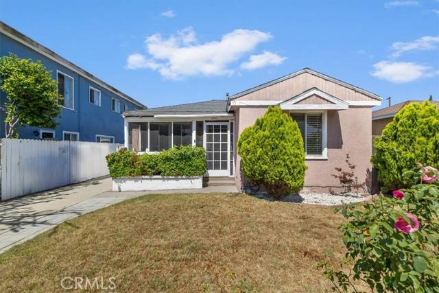 5943 Gardenia AVE, Long Beach, CA 90805