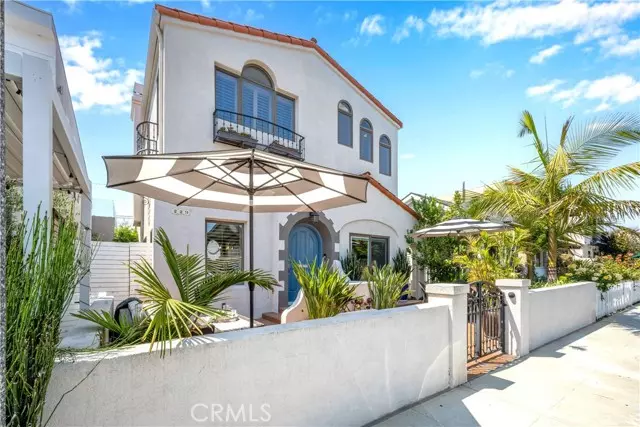 229 Covina, Long Beach, CA 90803