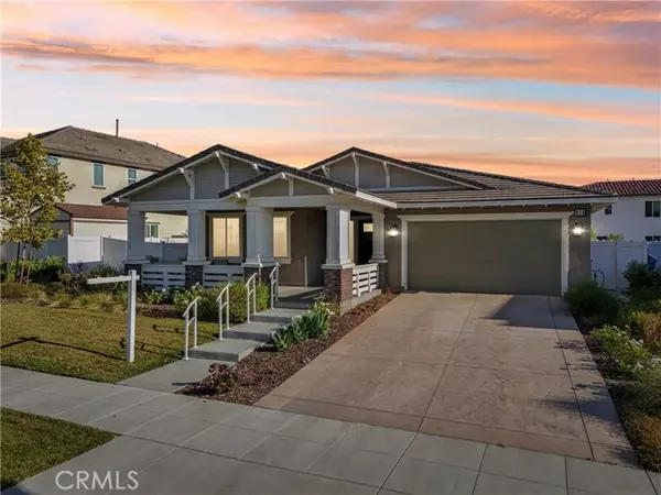 414 Azalea ST, Fillmore, CA 93015