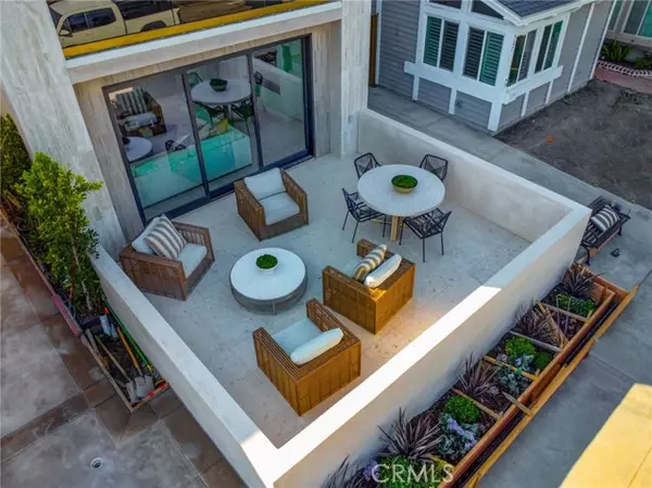 Huntington Beach, CA 92648,505 17th ST