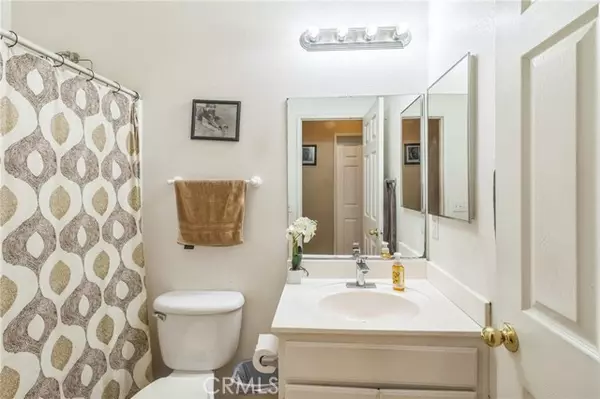 Adelanto, CA 92301,14551 Heatherdale CT