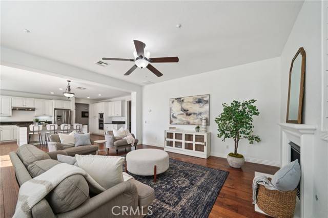 Fontana, CA 92336,4805 Dovehurst WAY