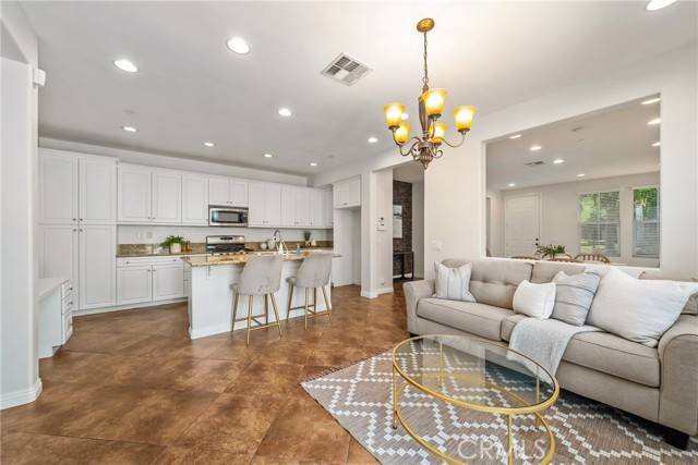 Eastvale, CA 91752,6363 Marbella LN