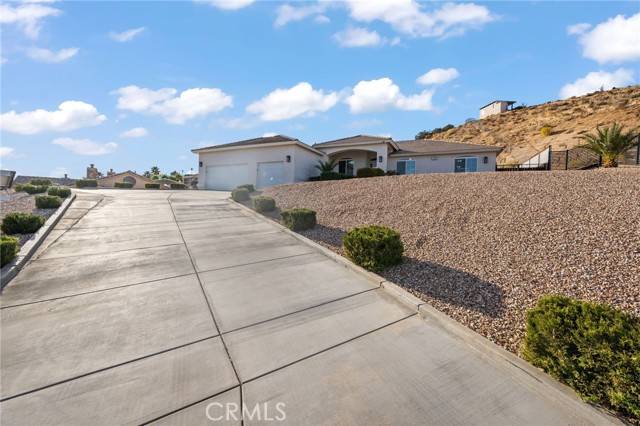 Hesperia, CA 92345,7590 Arrowhead Lake RD