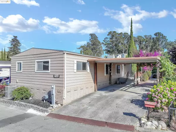 Vallejo, CA 94590,123 Phyllis Ct 123