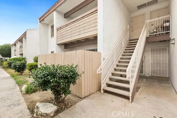Santa Ana, CA 92704,2511 W Sunflower AVE F11