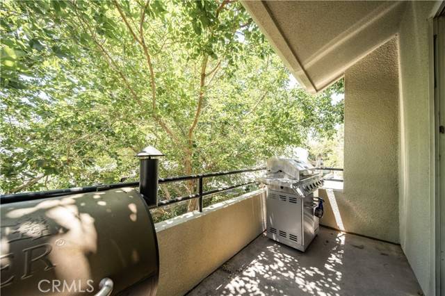 Lancaster, CA 93536,2805 W Avenue K12 243