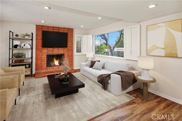 West Hills, CA 91307,7280 Darnoch WAY