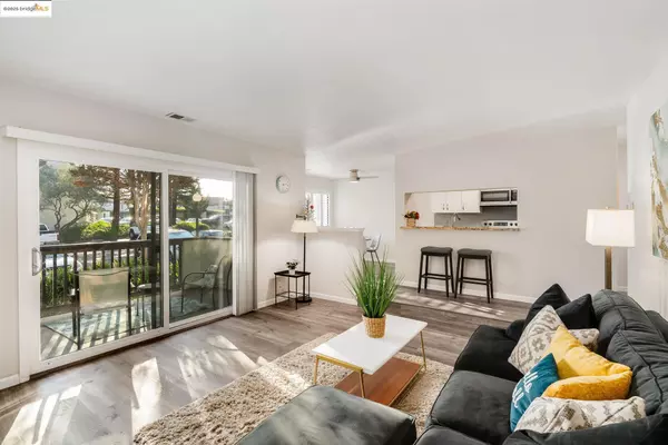 21071 Gary Dr 102, Hayward, CA 94546