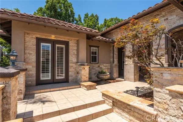 Tustin, CA 92782,12160 Glines CT