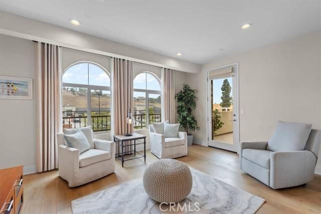 Rolling Hills Estates, CA 90274,627 Deep Valley DR 114