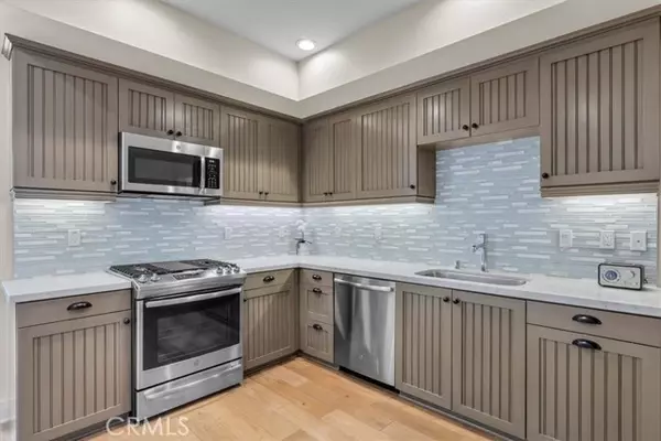 Rolling Hills Estates, CA 90274,627 Deep Valley DR 114