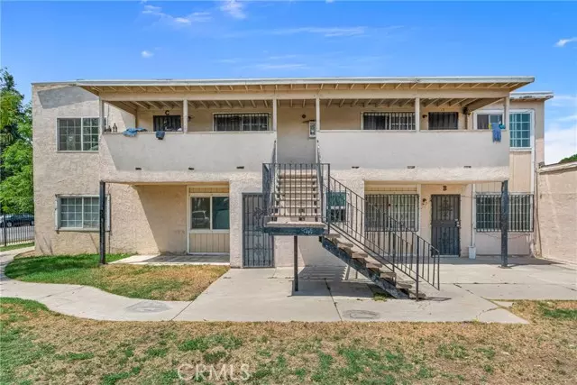 Rialto, CA 92376,1031 N Lilac AVE
