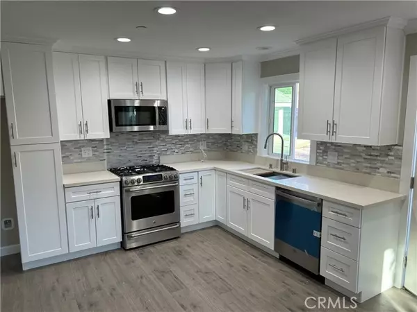 Chatsworth, CA 91311,21622 Bermuda ST