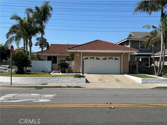 4811 Sharon DR, La Palma, CA 90623