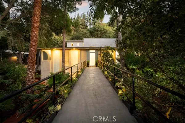 3191 Laurel Canyon BLD, Studio City, CA 91604