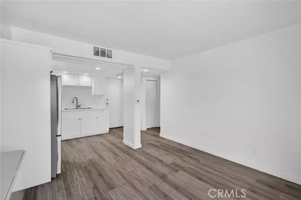 Long Beach, CA 90813,1450 LOCUST AVENUE 301
