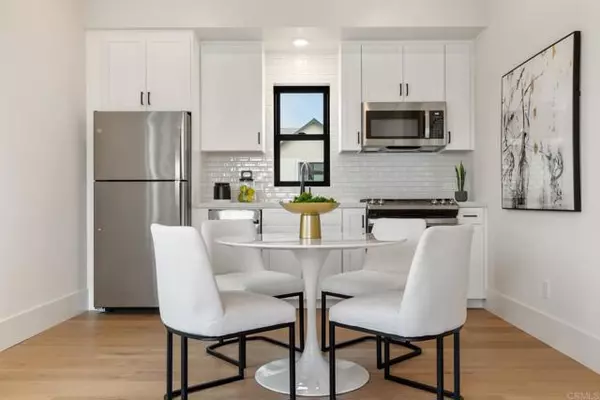 Carlsbad, CA 92008,3749 Adams ST
