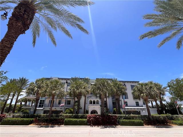 4511 El Mar DR 307, FL 33308