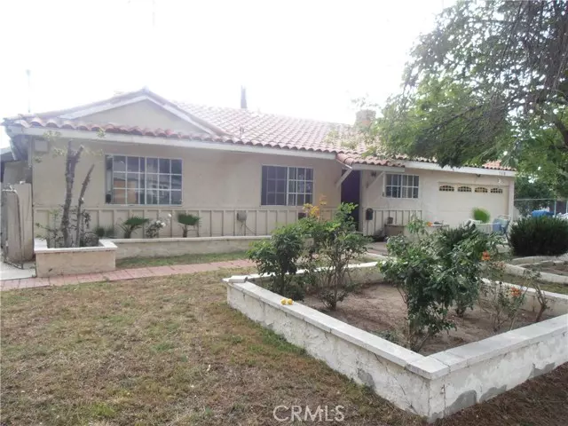7518 Beckford AVE, Reseda, CA 91335