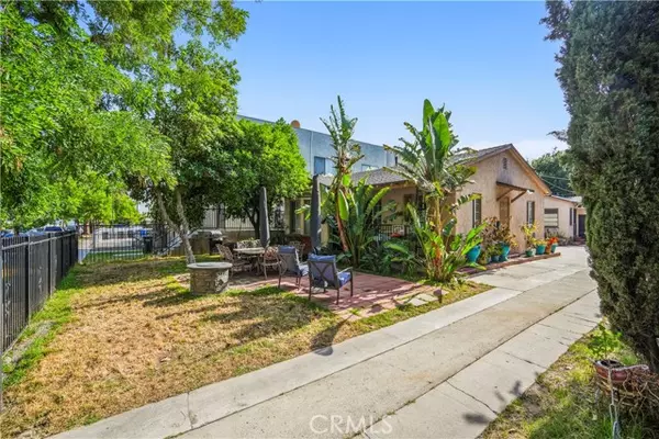 Burbank, CA 91504,2247 Niagra