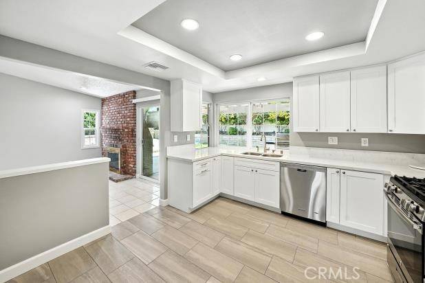 Saugus, CA 91390,28620 KATHLEEN AVE
