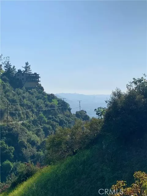 Glendale, CA 91202,1 NESMUTH