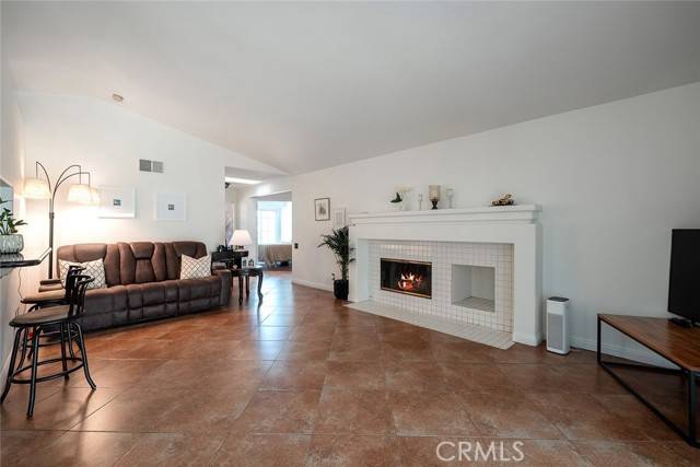 Lake Elsinore, CA 92530,32730 Royal Oak LN