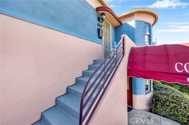 Studio City, CA 91604,4343 Laurel Canyon BLD