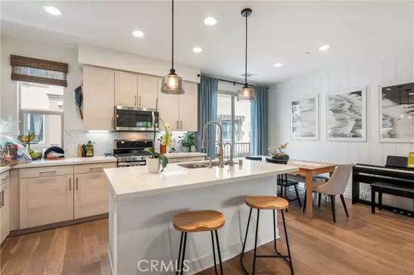 Oceanside, CA 92056,1253 Via Lucero