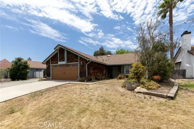 22445 Kinross LN, Moreno Valley, CA 92557