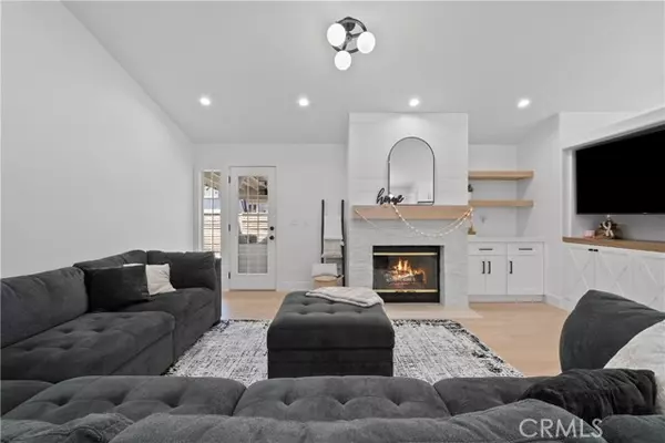 Canyon Country, CA 91351,19983 Crestview DR