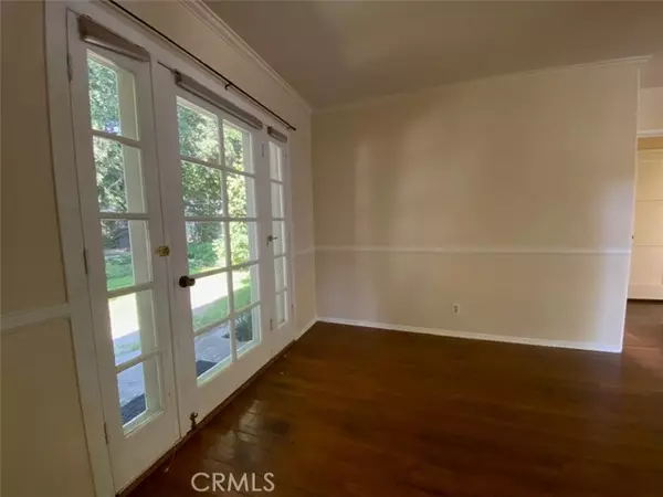 La Crescenta, CA 91214,3337 Park Vista DR